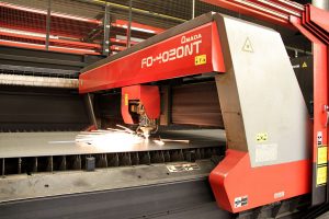 Laser cutting machine cutting metal