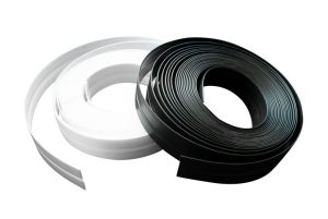 Living hinge by Monroe